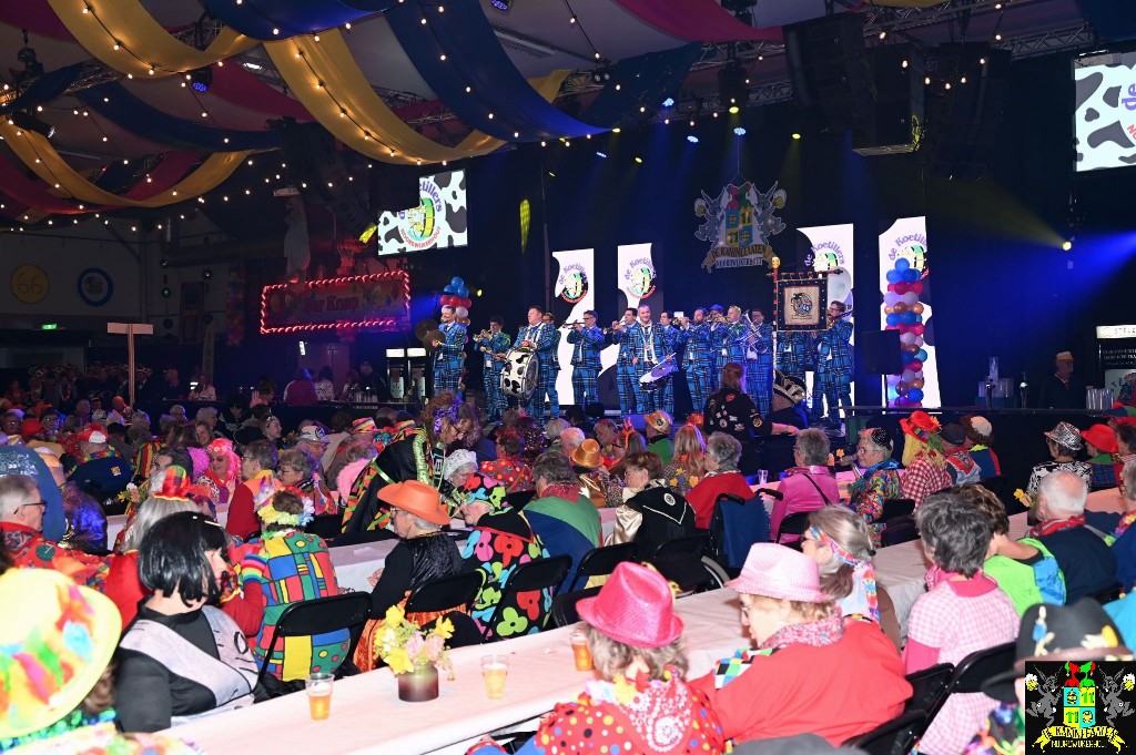 ../Images/Seniorencarnaval 2026 090.jpg